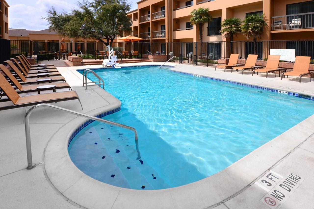 Courtyard By Marriott San Antonio Medical Center Hotel Kültér fotó